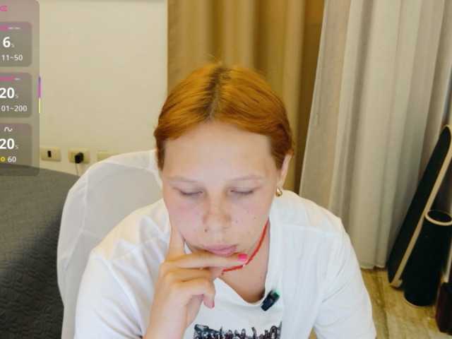 ViktoriaSillk live cam on BongaCams
