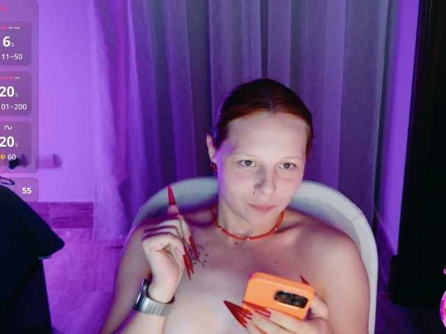 ViktoriaSillk live cam on BongaCams