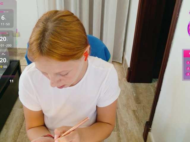 ViktoriaSillk live cam on BongaCams