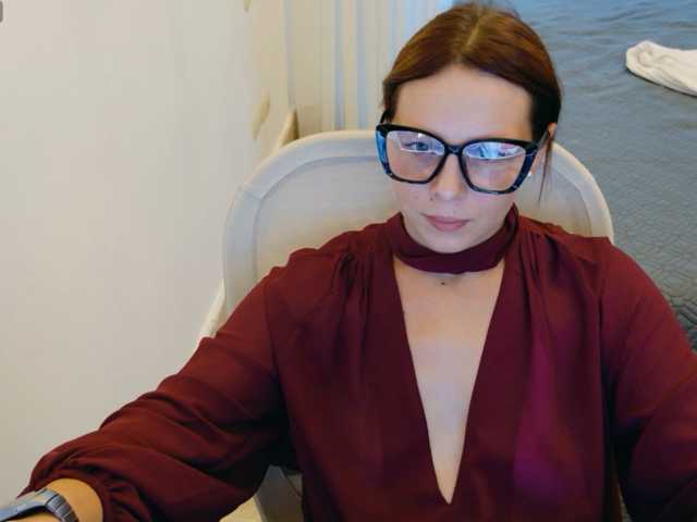 ViktoriaSillk live cam on BongaCams