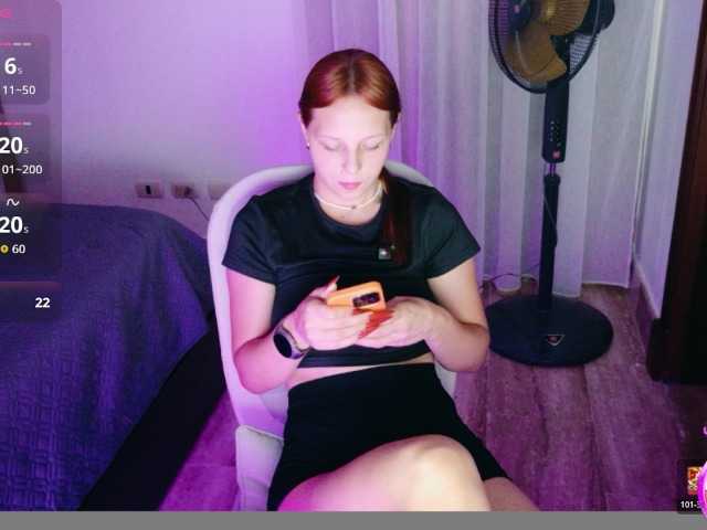ViktoriaSillk live cam on BongaCams