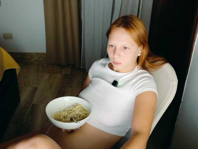 ViktoriaSillk live cam on BongaCams