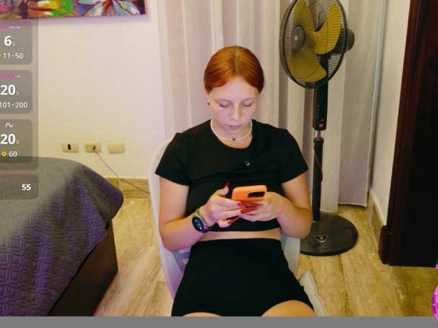 ViktoriaSillk live cam on BongaCams