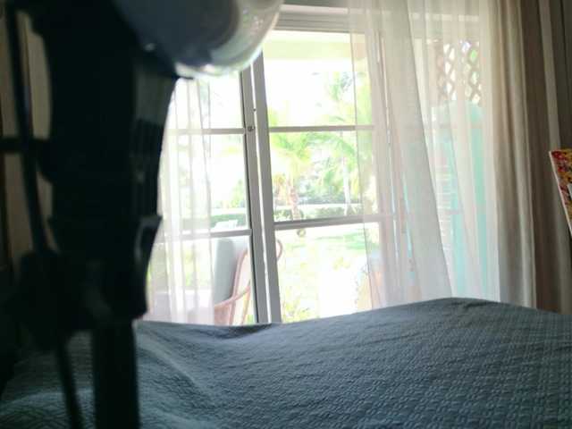 ViktoriaSillk live cam on BongaCams