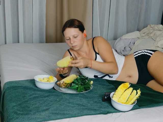 ViktoriaSillk live cam on BongaCams