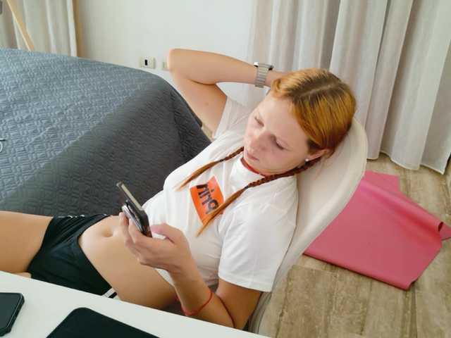 ViktoriaSillk live cam on BongaCams