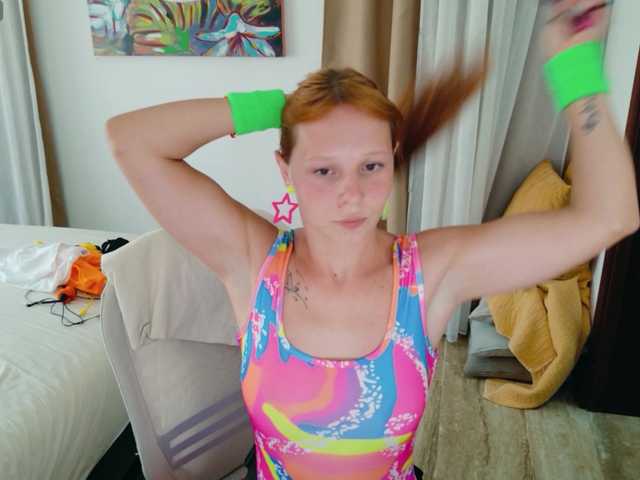 ViktoriaSillk live cam on BongaCams