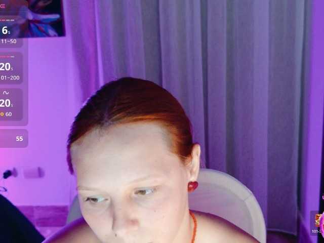 ViktoriaSillk live cam on BongaCams