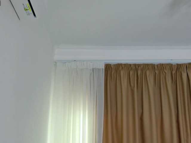 ViktoriaSillk live cam on BongaCams