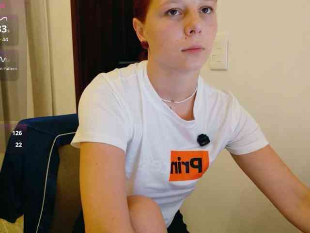 ViktoriaSillk webcam