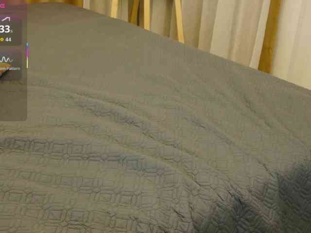 ViktoriaSillk webcam