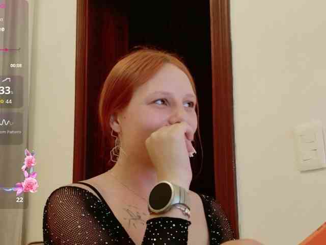 ViktoriaSillk webcam