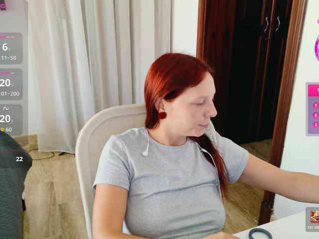 ViktoriaSillk webcam