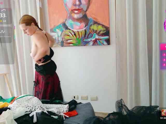 ViktoriaSillk webcam