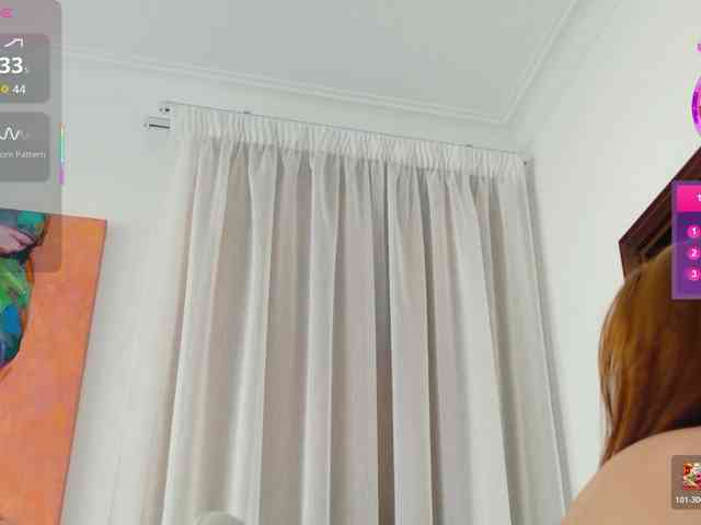 ViktoriaSillk webcam