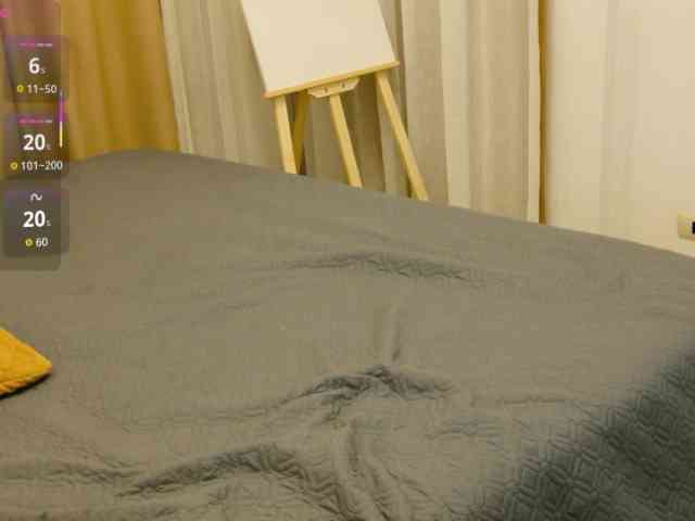 ViktoriaSillk webcam