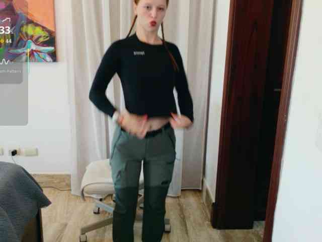ViktoriaSillk webcam