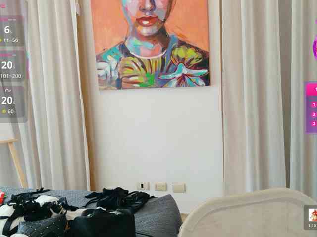 ViktoriaSillk webcam