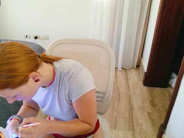 ViktoriaSillk webcam