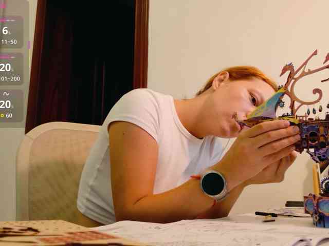 ViktoriaSillk webcam