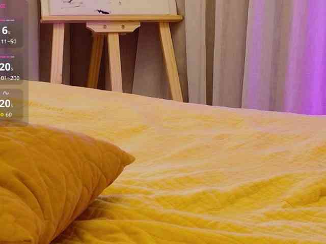 ViktoriaSillk webcam