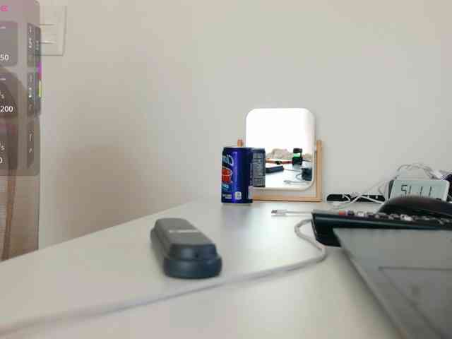 ViktoriaSillk webcam