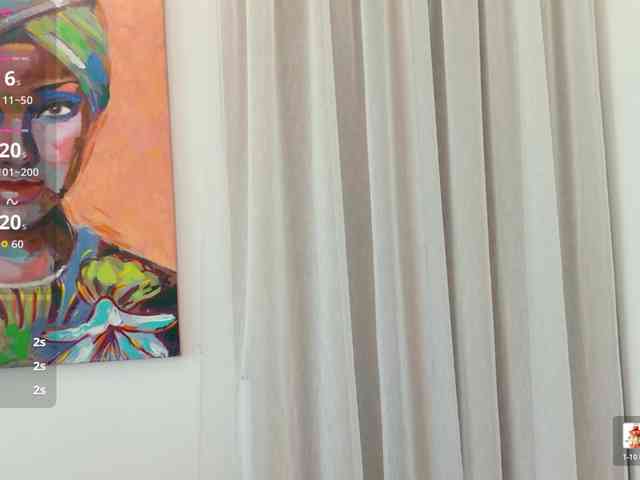 ViktoriaSillk webcam