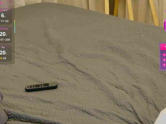 ViktoriaSillk webcam