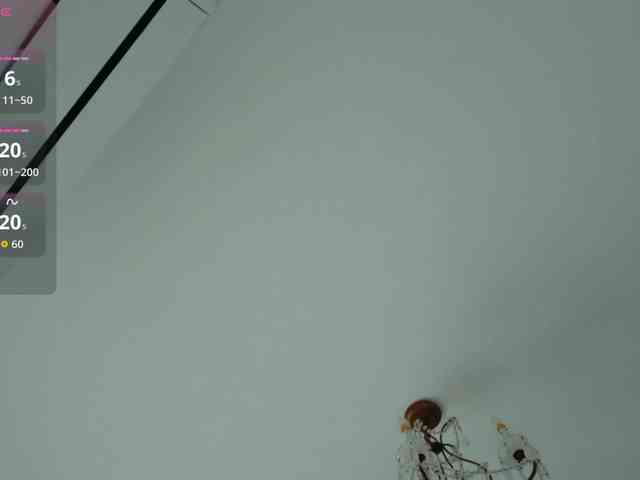 ViktoriaSillk webcam