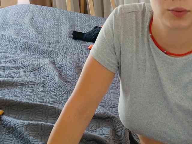 ViktoriaSillk webcam