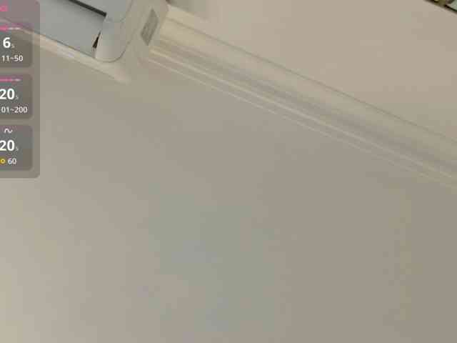 ViktoriaSillk webcam