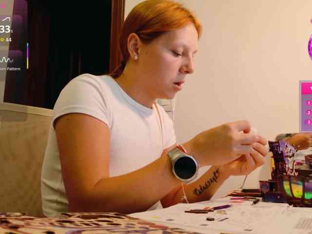 ViktoriaSillk webcam