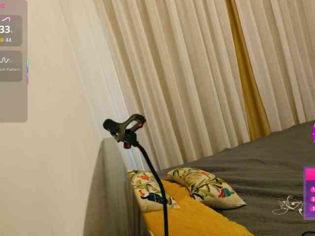 ViktoriaSillk webcam