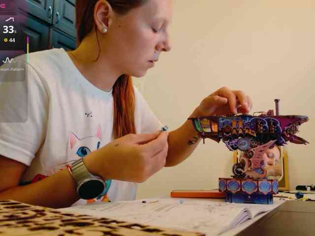 ViktoriaSillk webcam
