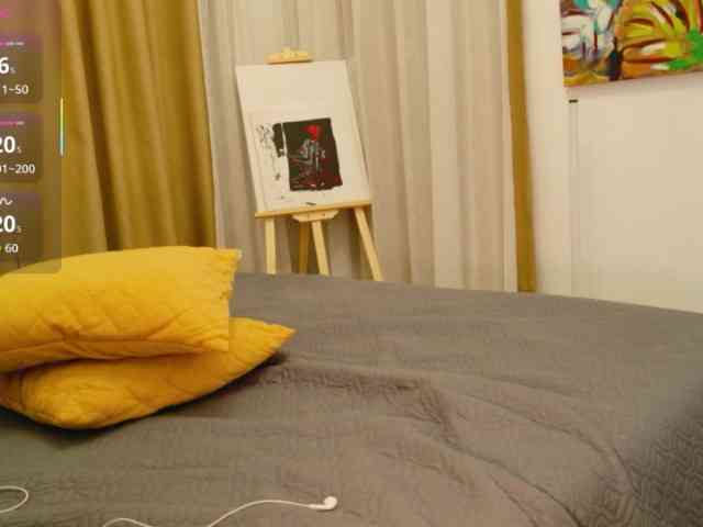 ViktoriaSillk webcam