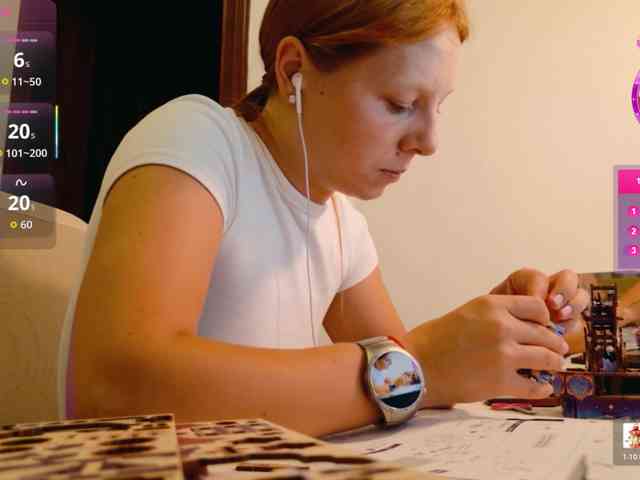 ViktoriaSillk webcam
