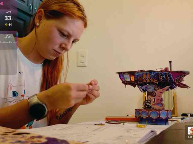 ViktoriaSillk webcam