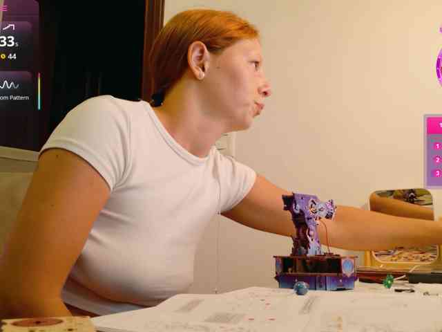 ViktoriaSillk webcam