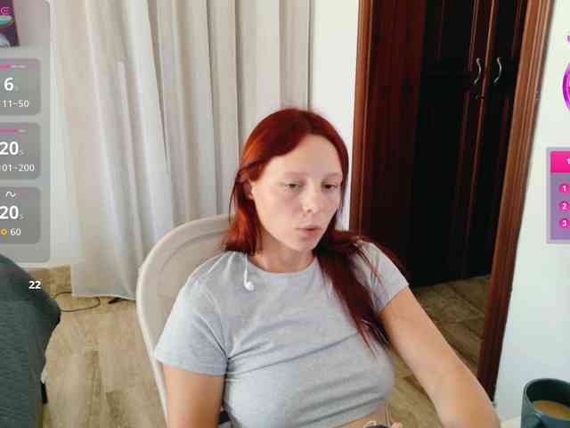 ViktoriaSillk webcam