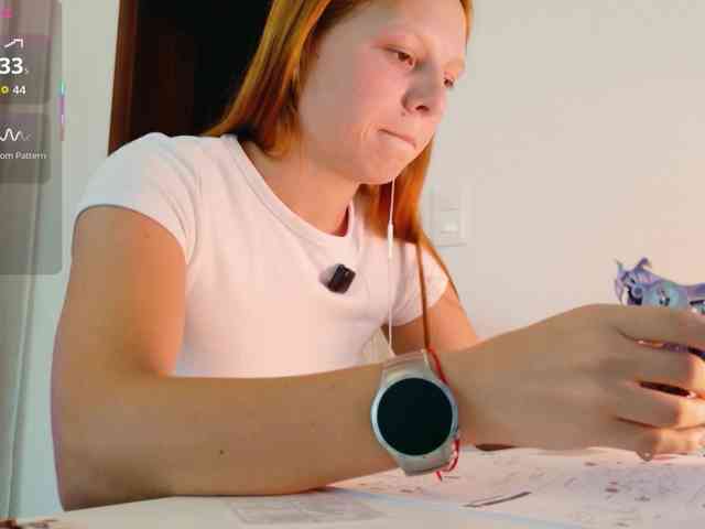 ViktoriaSillk webcam