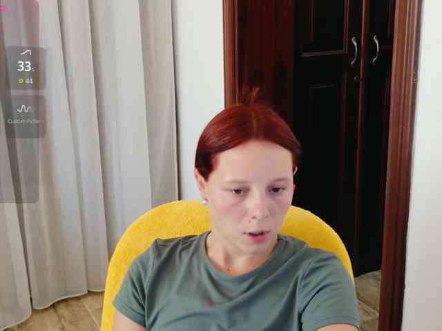 ViktoriaSillk webcam