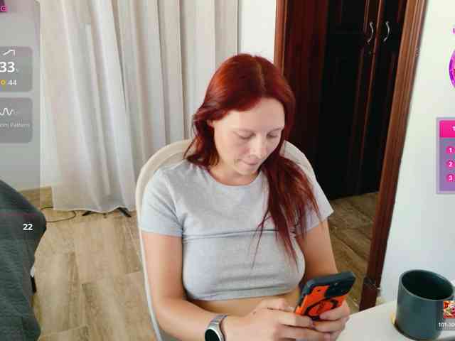 ViktoriaSillk webcam