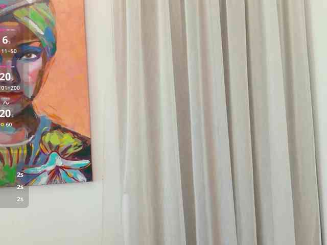 ViktoriaSillk webcam