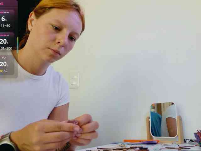 ViktoriaSillk webcam