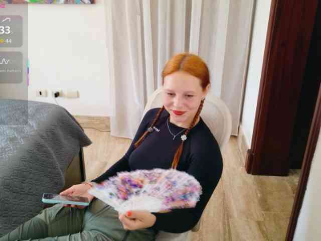 ViktoriaSillk webcam
