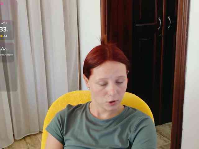 ViktoriaSillk webcam