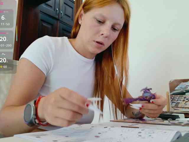 ViktoriaSillk webcam