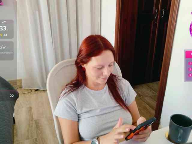 ViktoriaSillk webcam