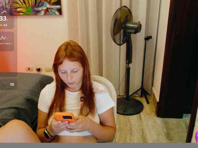 ViktoriaSillk webcam