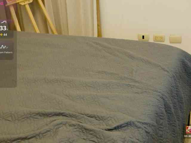ViktoriaSillk webcam